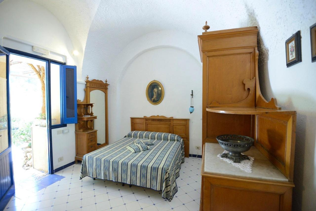 Duca Di Castelmonte Villa Трапани Екстериор снимка