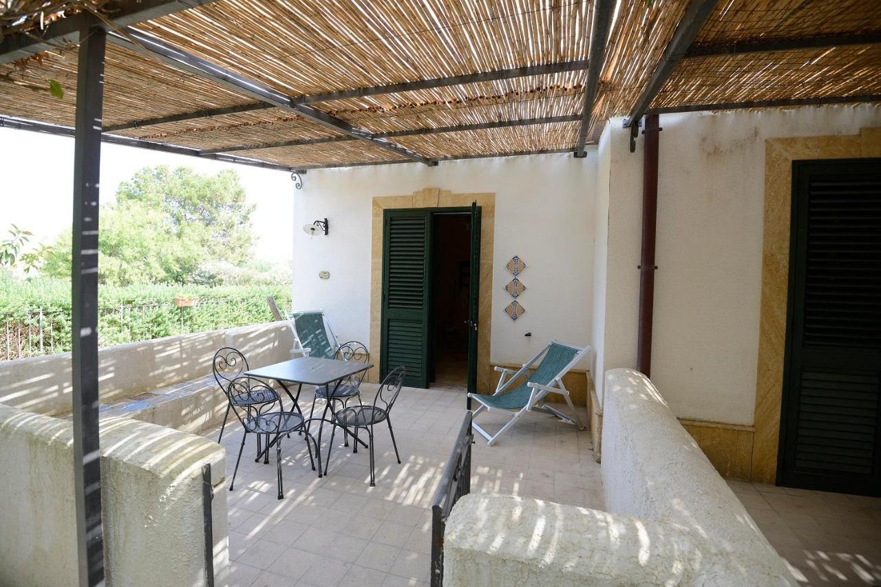 Duca Di Castelmonte Villa Трапани Екстериор снимка