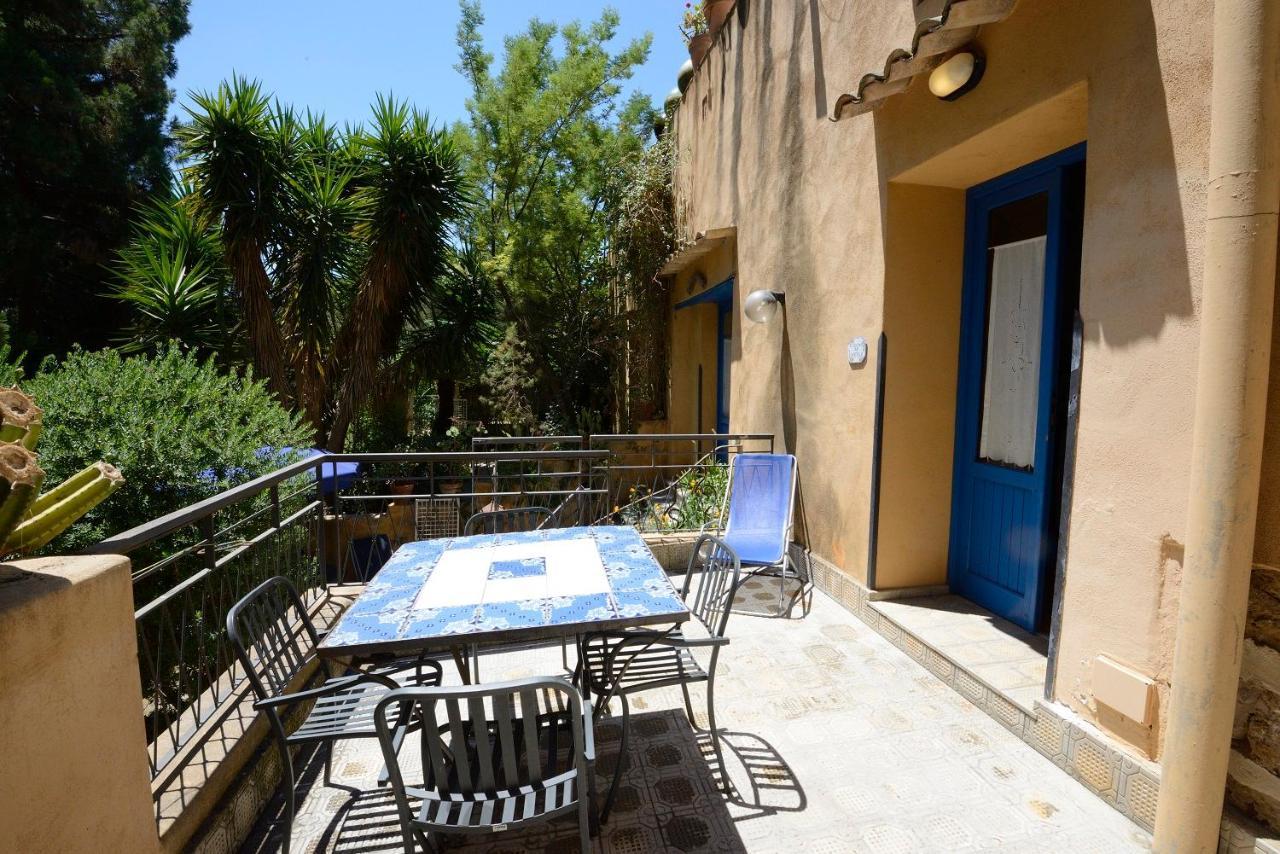 Duca Di Castelmonte Villa Трапани Екстериор снимка